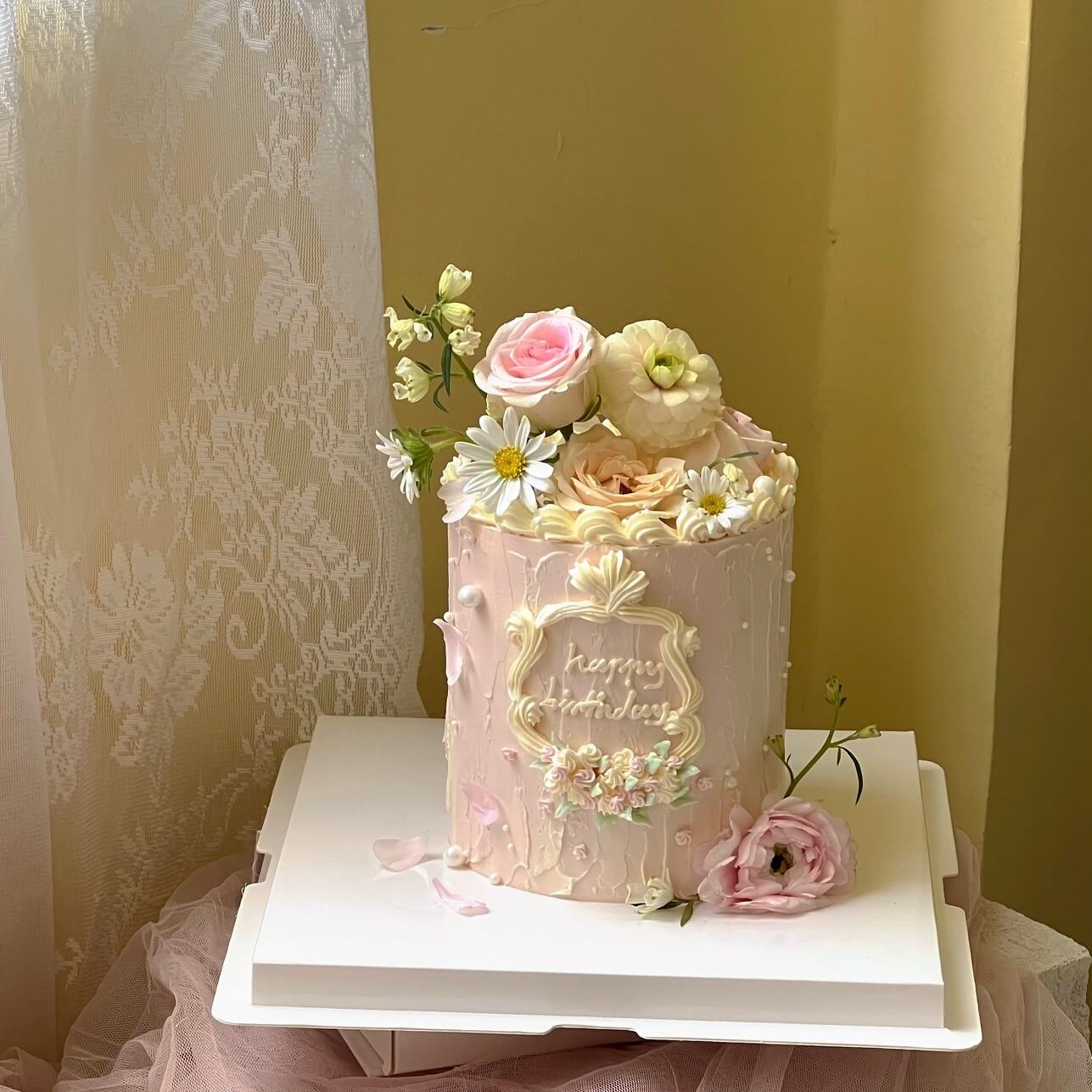 Flower & Vintage Piping