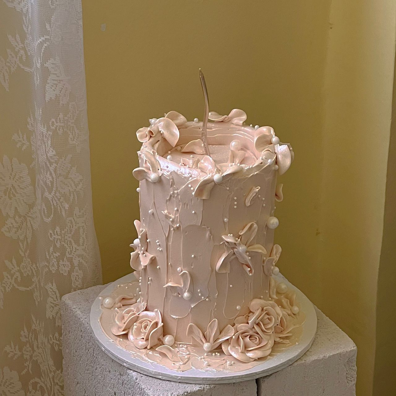 Elegant Buttercream Flowers