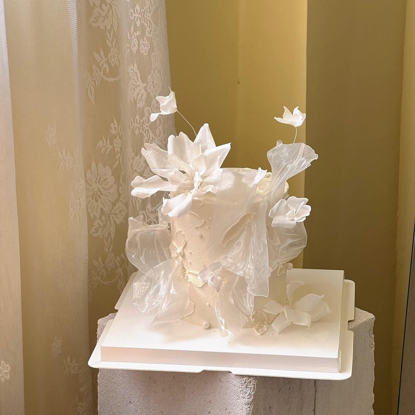 Elegant Wafer Flowers
