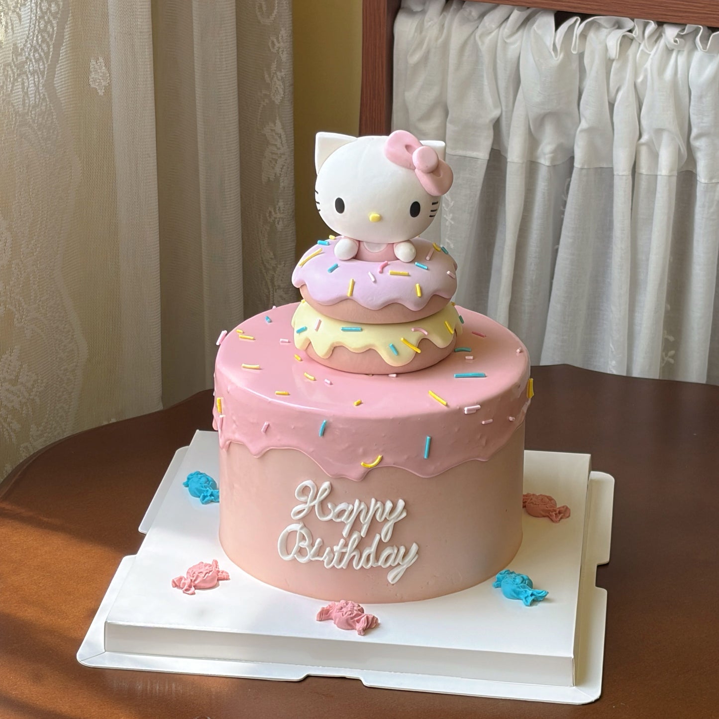 Sanrio & Donuts