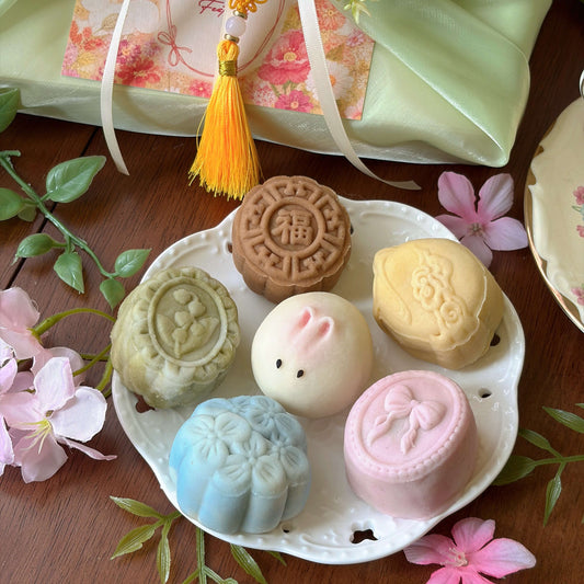 Snowy Skin Mooncake Gift Set