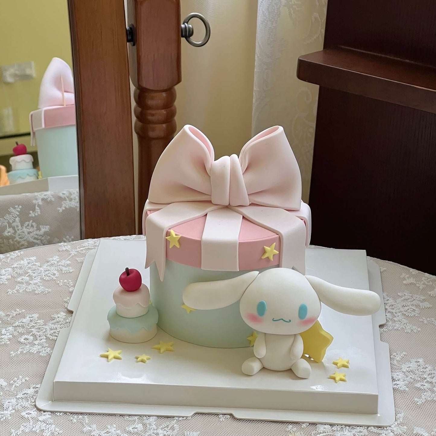 Sanrio Present Box