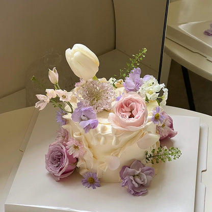 The Vintage Piping Flower