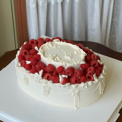 Vintage Piping & Raspberry