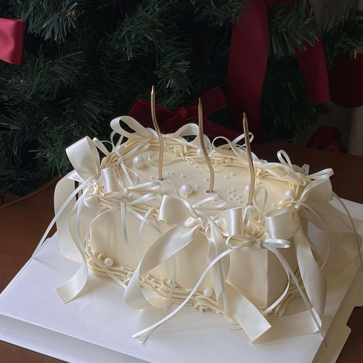 Vintage Pearl Ribbon