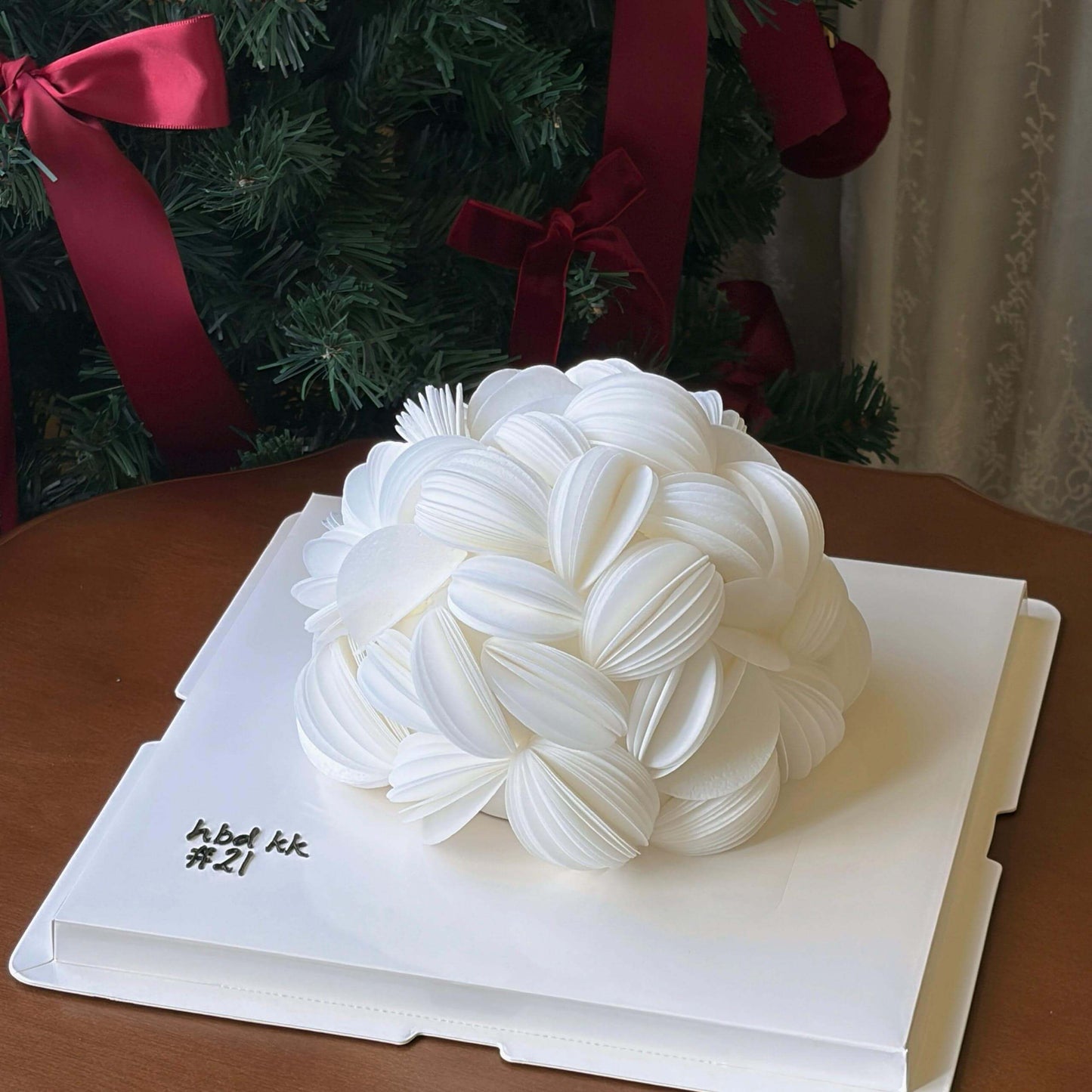 Elegant Round Layering (Fondant)