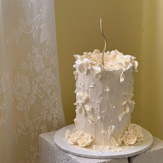 Elegant Buttercream Flowers