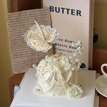 Lace & Ribbon Garden