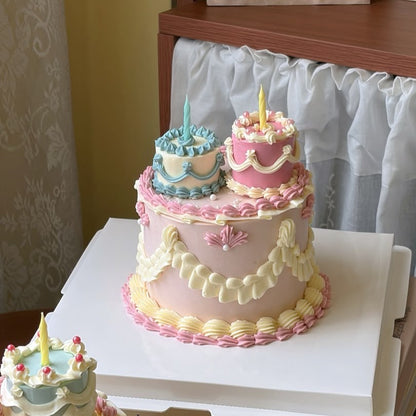 Mini Cakes Party