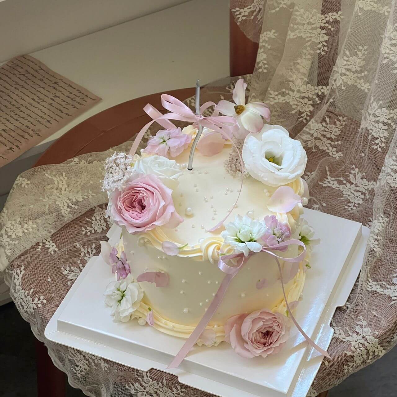 Flower & Vintage Piping